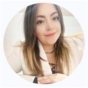 Profesora de Yoga, especialista en personas con dificil movilidad, obesidad, sobrepeso, lesiones (yoga de baja, media y alta inten